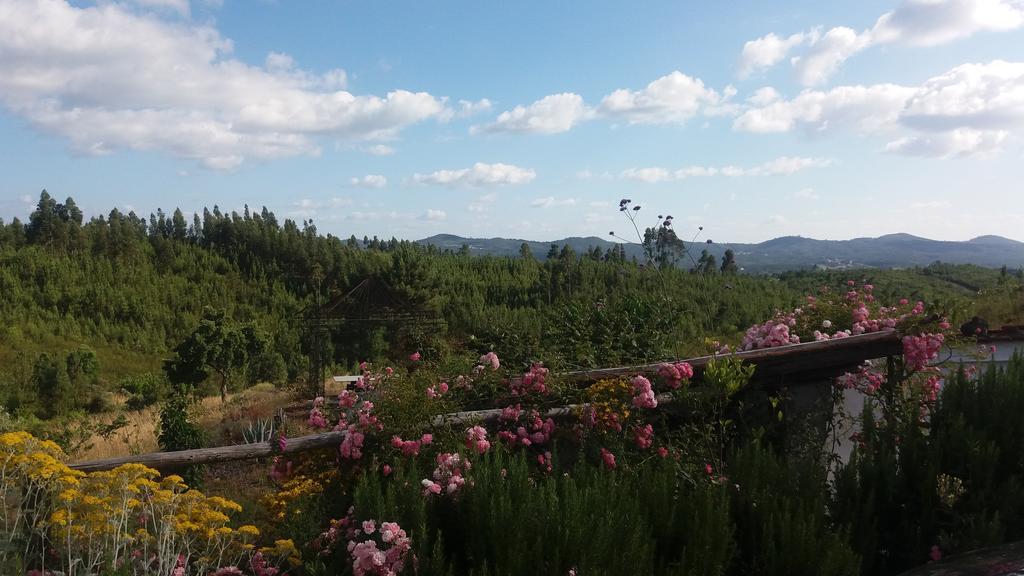 Vale De Garcia Al 5357 Villa Colos  Eksteriør billede